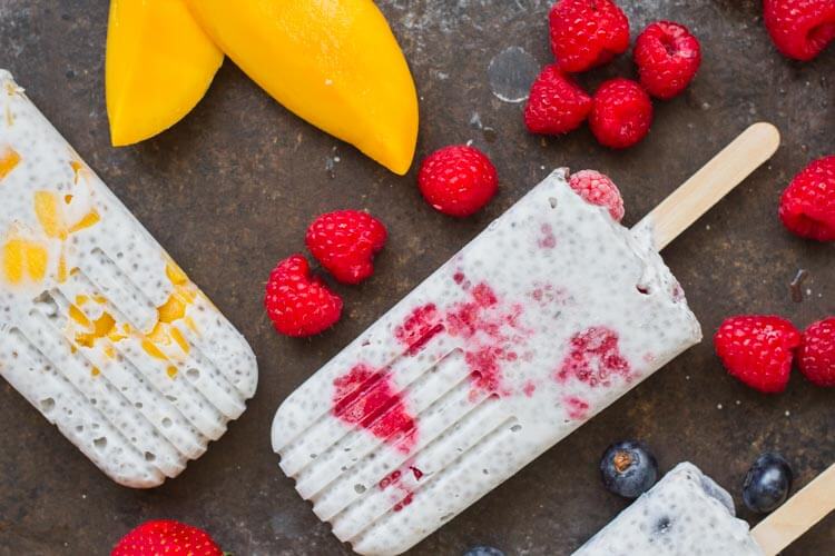 Chia Pudding Popsicles (dairy free) ~ www.savorylotus.com
