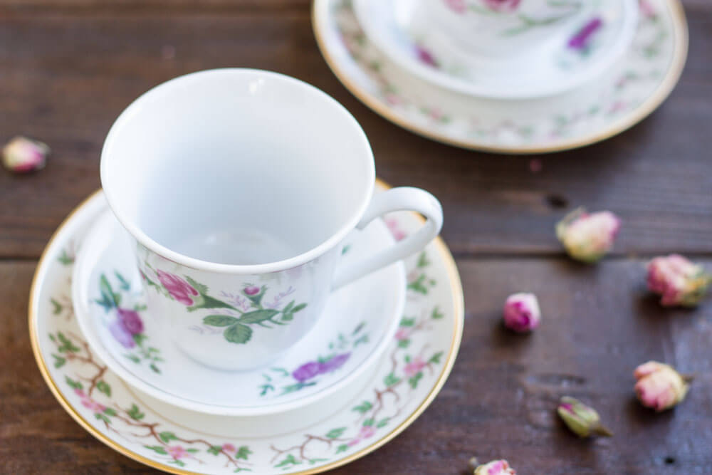 How to Throw a Fairy Tea Party ~ www.savorylotus.com