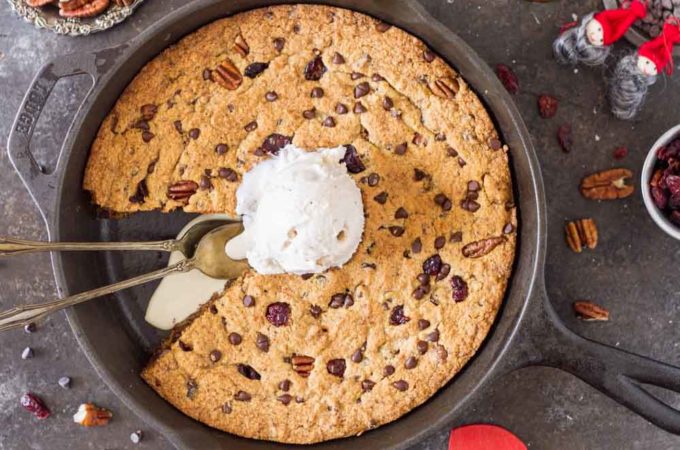 Chocolate Cranberry Pecan Skillet Cookie (gluten free) | www.savorylotus.com