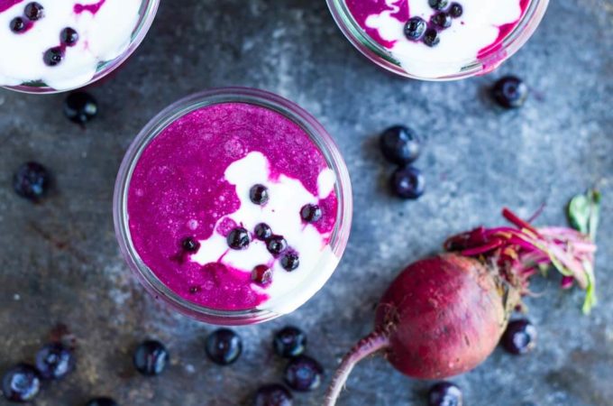 Blueberry Beet Smoothie | www.savorylotus.com
