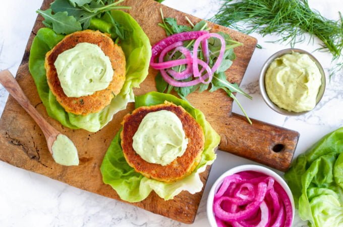 Salmon Burgers with Avocado Aioli ( gluten free and paleo) | www.savorylotus.com
