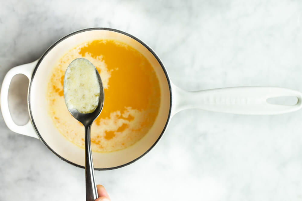 spoon slimming pot of ghee