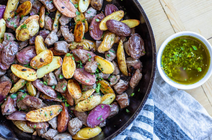 Steak Bites with Garlicky Potatoes | www.savorylotus.com