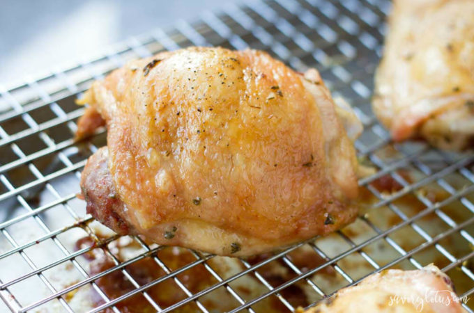Crispy Baked Chicken Thighs | www.savorylotus.com