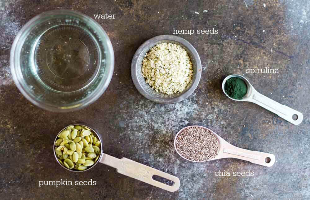 How to Make Green Milk (dairy free) ~~ www.savorylotus.com
